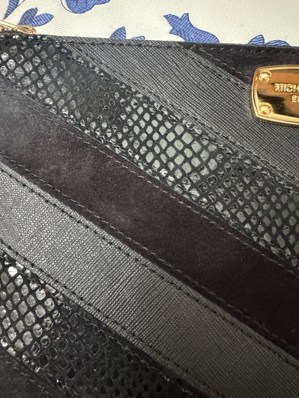 Michael Kors Black Chevron Mixed-Texture Wristlet Clutch - Picture 4 of 12